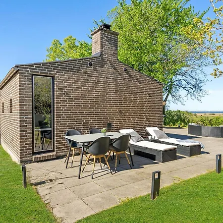 Holiday home Stunning In With House A Panoramic View Hadsund